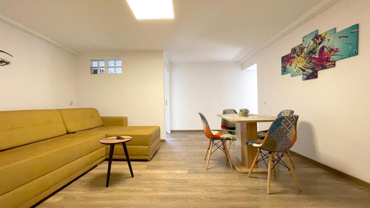 Well Prettyplaces Apartment 001 Μπρασόβ Εξωτερικό φωτογραφία