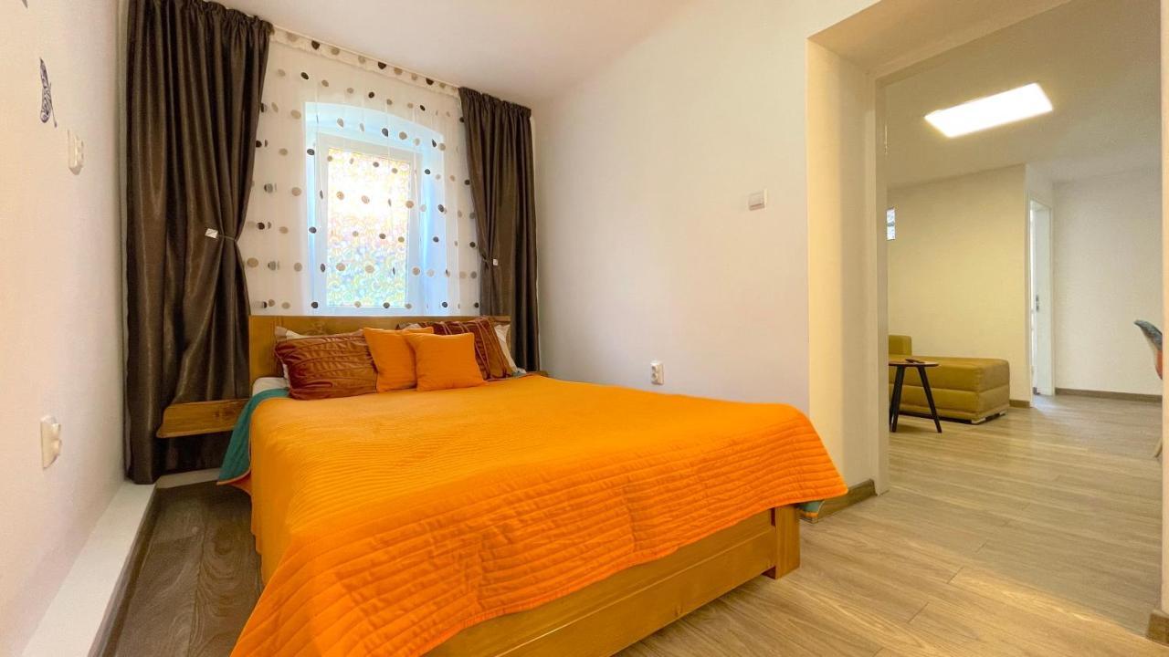 Well Prettyplaces Apartment 001 Μπρασόβ Εξωτερικό φωτογραφία